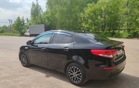 KIA Rio III рестайлинг, 2016 год, 1 090 000 рублей, 2 фотография