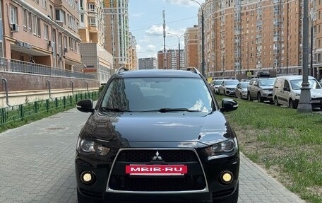 Mitsubishi Outlander III рестайлинг 3, 2010 год, 1 180 000 рублей, 2 фотография