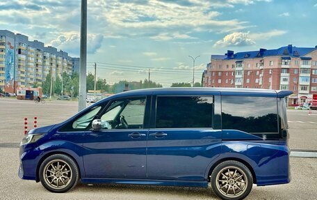 Honda Stepwgn IV, 2019 год, 2 750 000 рублей, 2 фотография