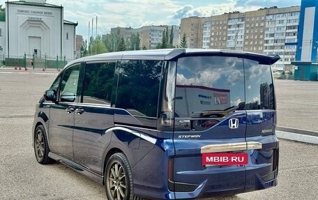 Honda Stepwgn IV, 2019 год, 2 750 000 рублей, 5 фотография