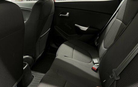 KIA Rio III рестайлинг, 2015 год, 1 085 000 рублей, 18 фотография