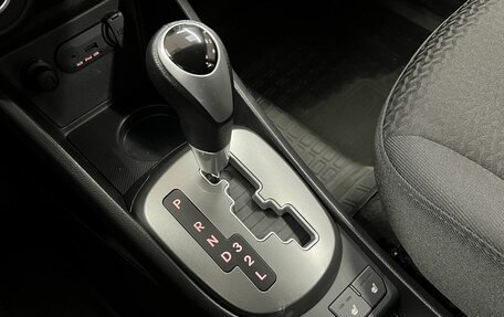 KIA Rio III рестайлинг, 2015 год, 1 085 000 рублей, 14 фотография