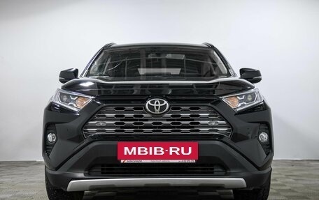 Toyota RAV4, 2021 год, 3 929 000 рублей, 2 фотография