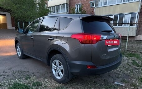 Toyota RAV4, 2013 год, 2 030 000 рублей, 7 фотография