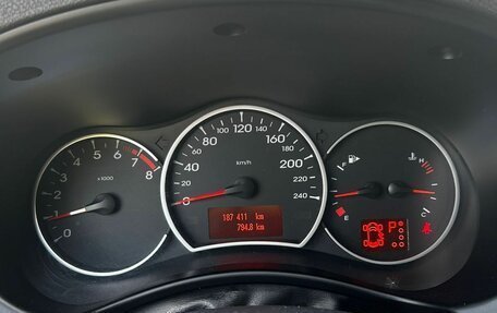 Renault Koleos I рестайлинг 2, 2008 год, 830 000 рублей, 17 фотография