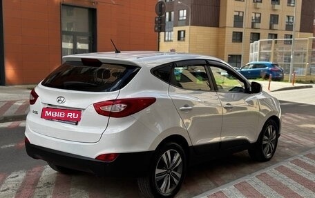 Hyundai ix35 I рестайлинг, 2014 год, 1 100 000 рублей, 4 фотография