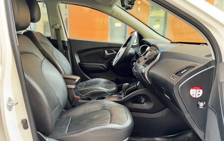 Hyundai ix35 I рестайлинг, 2014 год, 1 100 000 рублей, 14 фотография