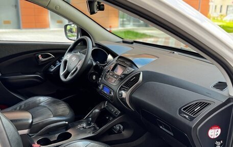 Hyundai ix35 I рестайлинг, 2014 год, 1 100 000 рублей, 13 фотография