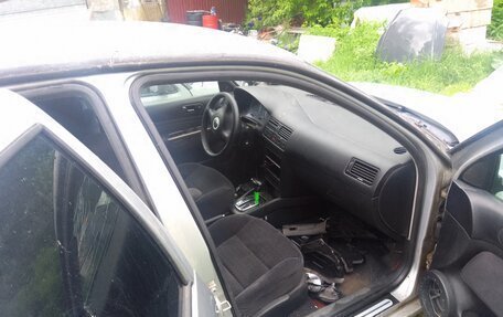 Volkswagen Bora, 2003 год, 125 000 рублей, 10 фотография