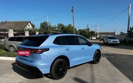 Volkswagen Tiguan, 2024 год, 4 410 000 рублей, 2 фотография