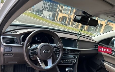 KIA Optima IV, 2018 год, 1 800 000 рублей, 14 фотография