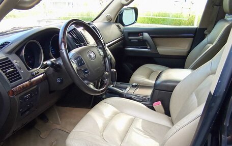 Toyota Land Cruiser 200, 2008 год, 2 500 000 рублей, 9 фотография