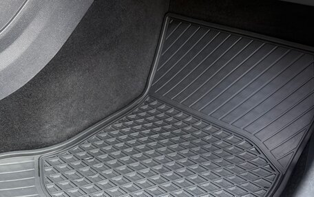 Mercedes-Benz CLA, 2014 год, 1 850 000 рублей, 21 фотография