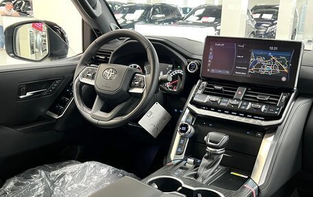 Toyota Land Cruiser, 2025 год, 12 200 000 рублей, 19 фотография