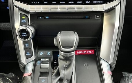 Toyota Land Cruiser, 2025 год, 12 200 000 рублей, 21 фотография