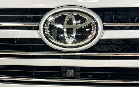 Toyota Land Cruiser, 2025 год, 12 200 000 рублей, 36 фотография