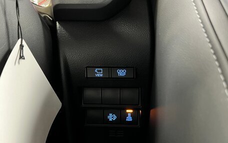 Toyota Land Cruiser, 2025 год, 12 200 000 рублей, 38 фотография