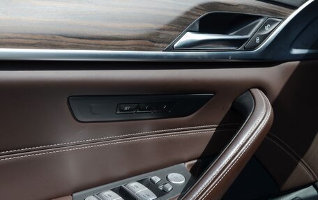 BMW 5 серия, 2019 год, 4 590 000 рублей, 12 фотография