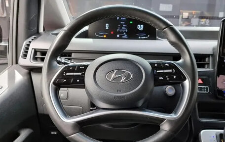 Hyundai Staria, 2021 год, 3 830 000 рублей, 20 фотография