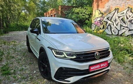 Volkswagen Tiguan II, 2021 год, 3 700 000 рублей, 1 фотография