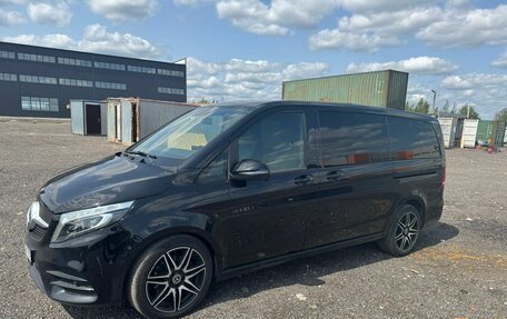 Mercedes-Benz V-Класс, 2020 год, 12 750 000 рублей, 1 фотография