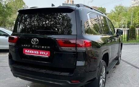 Toyota Land Cruiser, 2022 год, 10 953 000 рублей, 7 фотография