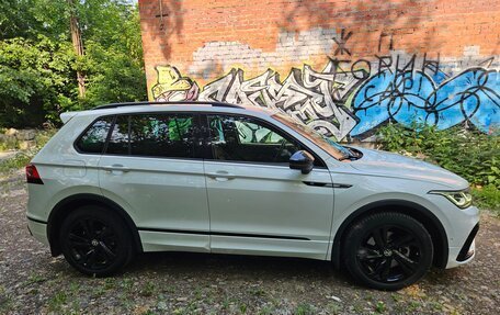 Volkswagen Tiguan II, 2021 год, 3 700 000 рублей, 12 фотография