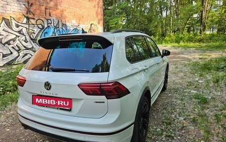 Volkswagen Tiguan II, 2021 год, 3 700 000 рублей, 9 фотография