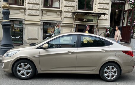 Hyundai Solaris II рестайлинг, 2014 год, 750 000 рублей, 6 фотография