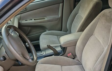 Toyota Camry, 2001 год, 850 000 рублей, 18 фотография
