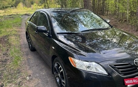 Toyota Camry, 2008 год, 1 000 000 рублей, 2 фотография