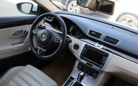 Volkswagen Passat CC I рестайлинг, 2011 год, 900 000 рублей, 12 фотография