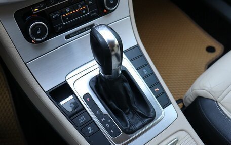 Volkswagen Passat CC I рестайлинг, 2011 год, 900 000 рублей, 17 фотография