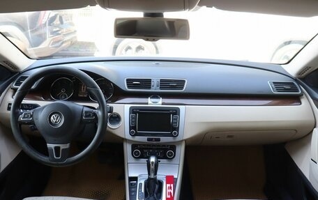 Volkswagen Passat CC I рестайлинг, 2011 год, 900 000 рублей, 13 фотография