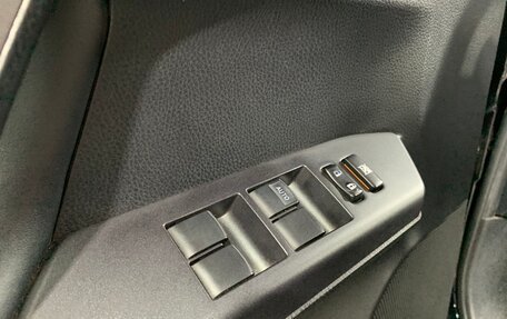 Toyota RAV4, 2019 год, 1 990 000 рублей, 19 фотография