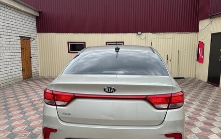KIA Rio IV, 2019 год, 1 300 000 рублей, 4 фотография