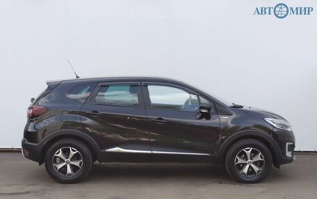 Renault Kaptur I рестайлинг, 2017 год, 1 240 000 рублей, 4 фотография