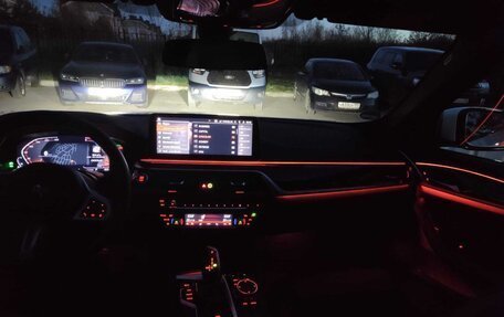 BMW 5 серия, 2020 год, 3 200 000 рублей, 22 фотография