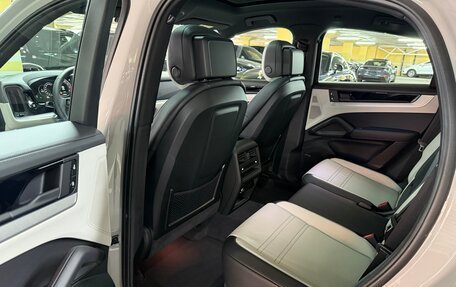 Porsche Cayenne III, 2025 год, 19 000 000 рублей, 15 фотография