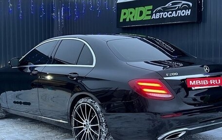 Mercedes-Benz E-Класс, 2017 год, 3 099 000 рублей, 5 фотография