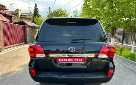 Toyota Land Cruiser 200, 2015 год, 6 600 000 рублей, 11 фотография