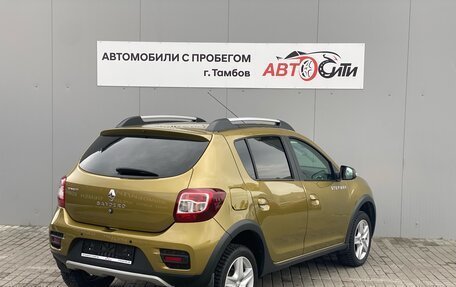 Renault Sandero II рестайлинг, 2017 год, 1 000 000 рублей, 7 фотография