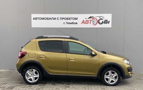 Renault Sandero II рестайлинг, 2017 год, 1 000 000 рублей, 8 фотография