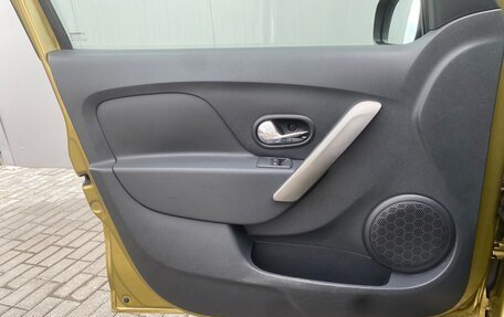 Renault Sandero II рестайлинг, 2017 год, 1 000 000 рублей, 18 фотография