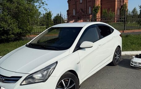 Hyundai Solaris II рестайлинг, 2015 год, 830 000 рублей, 7 фотография