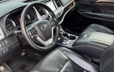 Toyota Highlander III, 2014 год, 2 890 000 рублей, 7 фотография
