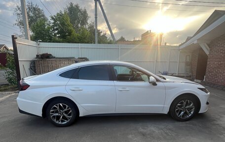 Hyundai Sonata VIII, 2020 год, 1 750 000 рублей, 4 фотография