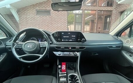 Hyundai Sonata VIII, 2020 год, 1 750 000 рублей, 7 фотография