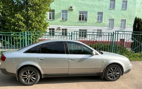 Audi A6, 1999 год, 600 000 рублей, 24 фотография