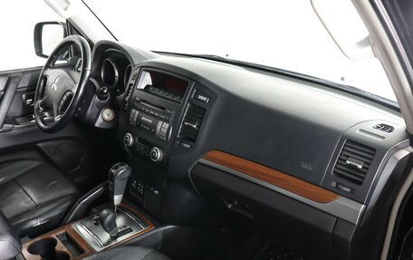 Mitsubishi Pajero IV, 2008 год, 1 847 000 рублей, 10 фотография